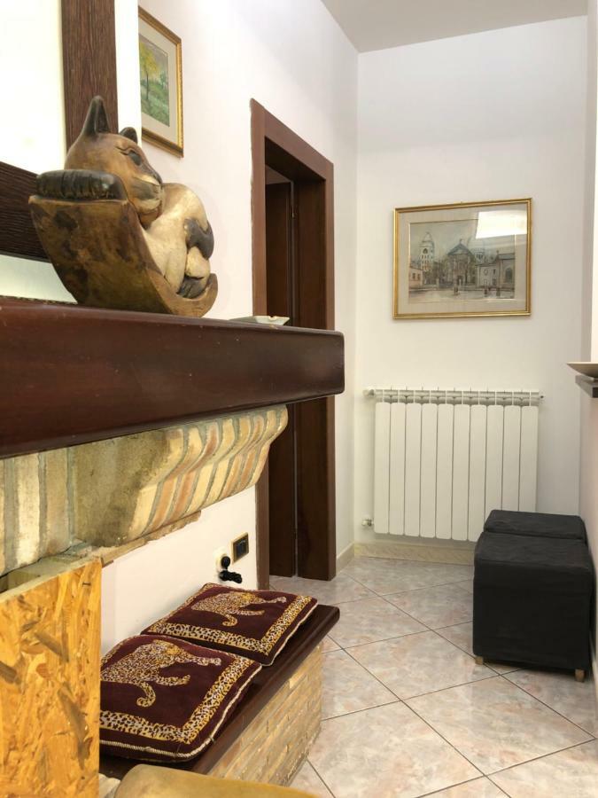 Willa La Residenza Dei Papi Papigno Zewnętrze zdjęcie